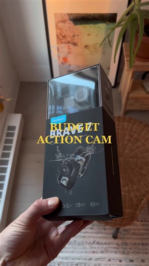 Unoxing some PR. @AKASO sent me their Brave 7 dual screen action camera so I could test it out on the bike. You guys have been asking me for cheaper alternatives to the DJI Action 2. This is a good one, it’s currently on sale for 200$ on amazon. It’s got a 4k 30fps mode which is plenty for social media. Drop a follow, the first impressions video is coming very soon! #cycling #cyclingvideos #cyclist #akasobrave7 #actioncamera #budgetactioncamera