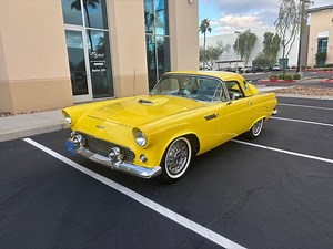 1956 Ford Thunderbird