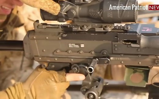 M240和M249 机枪实战 Scary! U.S. Army M240 & M249 Machine Gun in Action