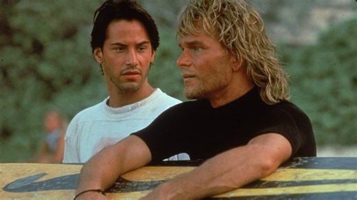 شبكة AMC تطور مسلسلًا تلفزيونيًا مستوحى من فيلم Point Break بعد 35 عامًا