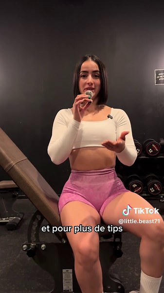 ✅ Ta prochaine séance dos ✨ Tirage verticale : 4x8-10 Tirage horizontal : 3x10-12 Pull-over: 3x12-15 Facepull: 3x15 Extension lombaire: 3x20 Oublie pas de partager avec ta/ton gymbro ✨ Haut @TEVEO short @Gymshark #gymtips #tiragedos #dos #teveowomen