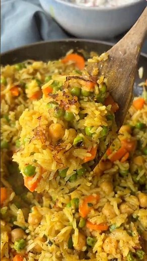 Vegetable Biryani in 30 Mins