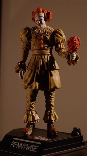 6 Inch PVC Statue of Bob Gray as Pennywise🎈