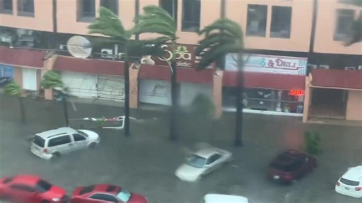 Hurricane Helene batters resorts in Cancun, Mexico