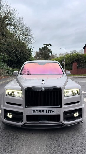 Rolls-Royce Cullinan Urban SUV | Luxury and Power