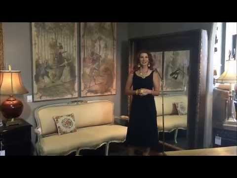 What is the Difference Between a Settee and a Loveseat?