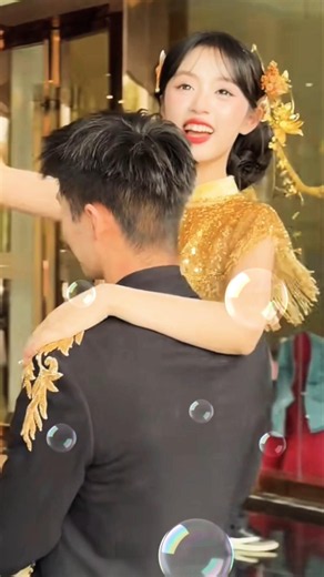 Stunning Chinese Wedding Dress 😍 New Style Qipao Took Everyone by Surprise! #wedding #shorts