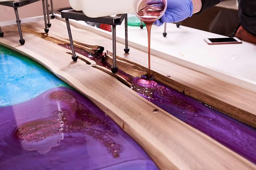 25 Resin Crafts to Sell for Huge Profits In 2025 [$5K Per Month!]