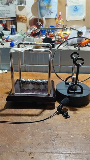 Educator on Instagram: "Magnetic -pendulum synchronization #physics #science #engineering #education #physicsfun"