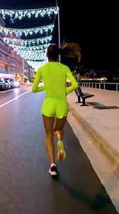 6.8K views · 816 reactions | NIGHT RUN ❤️✨ I love it  Do you? | The Fashion Jogger | Facebook