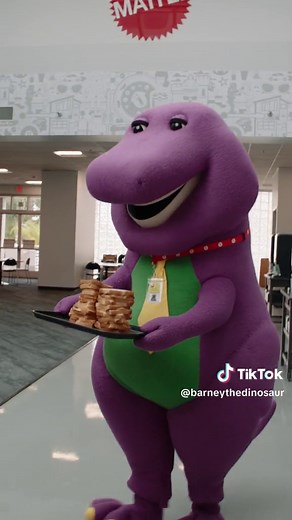 Enjoy a Stack of PB&J's at the End of the Day | First Day of Work Vlog