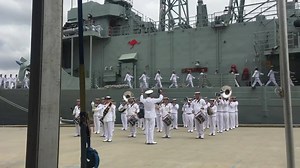 10K views · 533 reactions | HMAS DARWIN Ship's Company marching off for the final time. #Decommissioningday #Warship04 #04Nomore | HMAS Darwin I - Historical page | Facebook