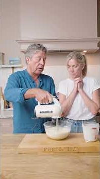 How to Make HOMEMADE Whipped Cream