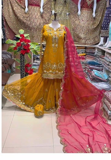 Woow beautiful handwork Mahndi full Stich Gharara 1, more colour Dm on watsapp 923495080522 Shop Adress Hospital road Malik nisar street nisar market shop no 1, Chakwal ✈️✈️Worldwide delivery 💵💵 🇵🇰Free nationalwide delivery 🚛 #creatorsearchinsights #foryoupage❤️❤️ #viraltiktok #libaskhasbridal #chakwalian