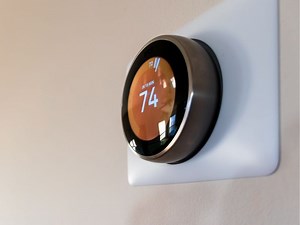 Nest Thermostat Not Charging: Reasons & Fix
