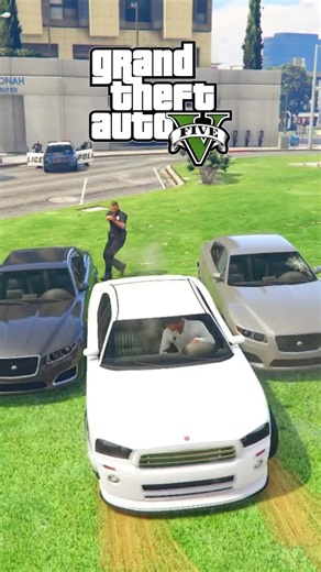 Pueden Arrestarnos si Bloqueamos las Puertas del Auto en GTA 5 🤔⁉️#gta5 #gtav #shorts