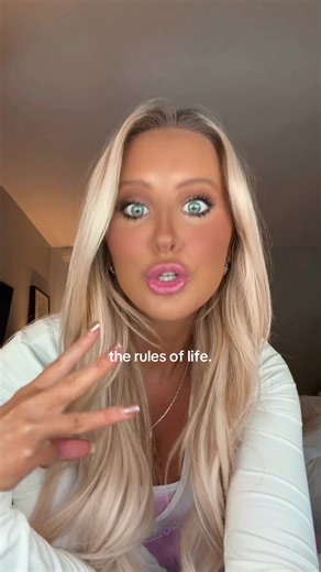 Keep it simple ladies. | 8 Simple Rules