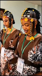 Perruques sans colle et accessoires disponibles watsap 22674740885 | On S'habille CLASS