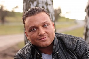 396K views · 7.9K reactions | "Wenn das Liebe ist" (Glashaus Cover) Folgt mir auf Instagram      https://www.instagram.com/menowin_official #menowin #Cover #Glashaus #CassandraSteen #wenndasliebeist | Menowin Fröhlich | Facebook