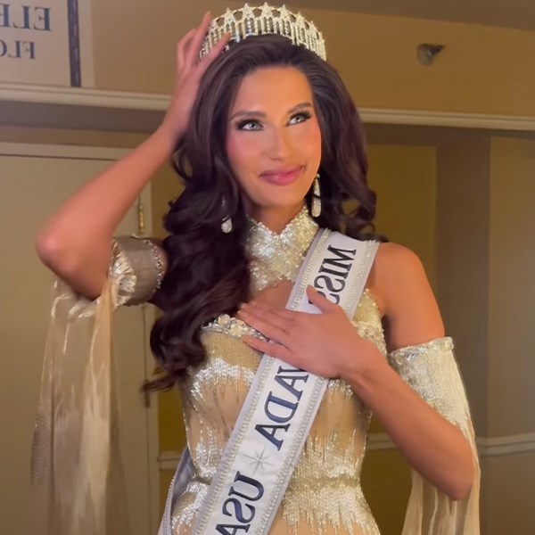 Miss Nevada USA Mary Sickler, Who Has Alopecia, Ditches Wig in Powerful Onstage Moment