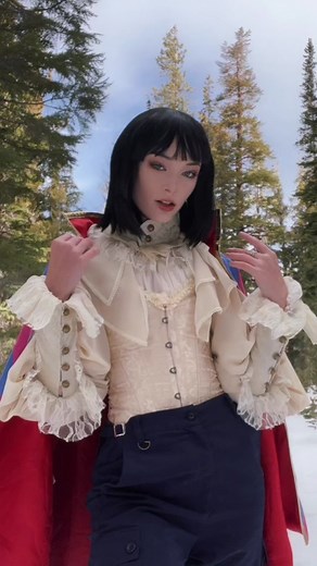 Charming Howl's Moving Castle Cosplay Video