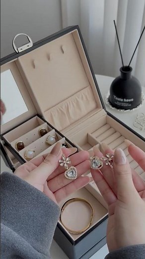Finding The BEST Jewelry Organization Solution👍