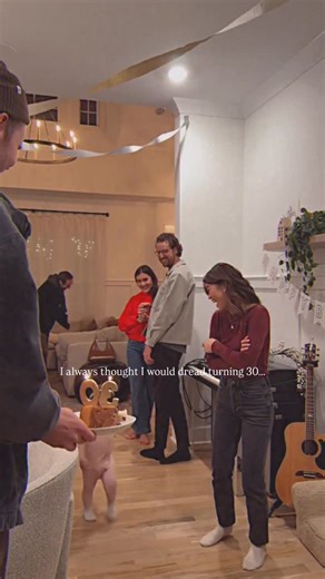 I’ve tried to write this caption all day, and every time it’s never fully encapsulated how I feel about leaving my 20s. But I want to try to mark the moment because it feels to significant to let it go by without saying something! My early 20s were some of the hardest years of my life. I had dropped out of college after my sophomore year, determined to create a life that I was proud of. I struggled with crippling anxiety and quite literally became a workaholic. I looked to my work to “save me” a