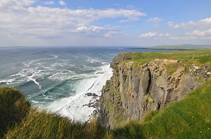 WATCH: Walk from Doolin to the Cliffs of Moher - it takes less than two hours... #WildAtlanticWay #LoveTravel | Irish Independent Travel