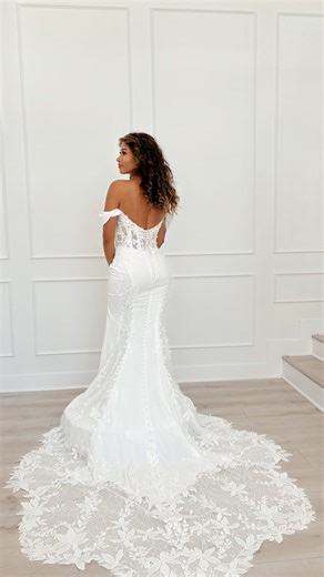 Savvy Bridal on Instagram: "Love knows no borders 🌎 Across Latin America and beyond, Savvy brides shine in gowns made for every culture, every story, and every kind of love. Today, we celebrate our Latina brides — the passion, elegance, and confidence that make every moment unforgettable 🤍✨ Shop our designer gowns and become part of the #SavvyBride story. #SavvyBridal #SavvyGowns #LatinaBrides #LatinBrides #BridesOfLatinAmerica #LuxuryBridalFashion"