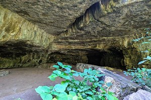 This Cave Hike Is One of Missouri’s Most Unique Trails