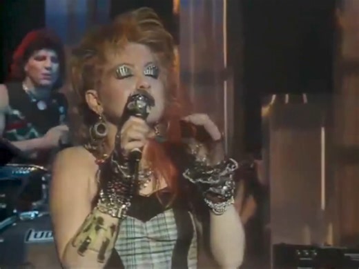 🇺🇸 Cyndi Lauper - Time After Time - 1984 | Vitrola Saudade