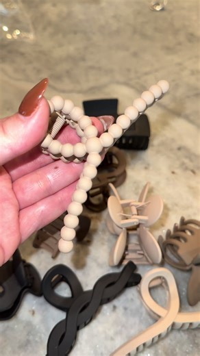 Never can have too many clips 🧡✨ | clips