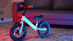 Kids 12'' Balance Bike Ride with Lighting up Wheels No Pedal Bike for Toddlers Age 2-5