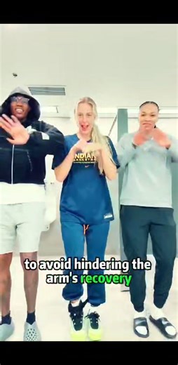 36K views · 965 reactions | "Why Does Sophie Cunningham Always Wear Loose Tops? " #SophieCunningham #WNBA #WomensBasketball #FY | Sophie Cunningham Fan Club | Facebook