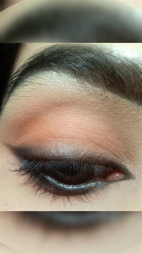 Very easy simple eye look tutorial‼️😮 #shorts #viralvideo #viral #makeup #shortvideo #educational