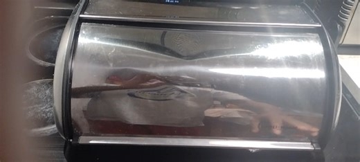 Watch Review Kitchen Bread Box on Amazon Live