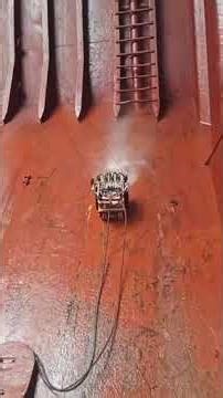 ship cargo hold cleaning robot