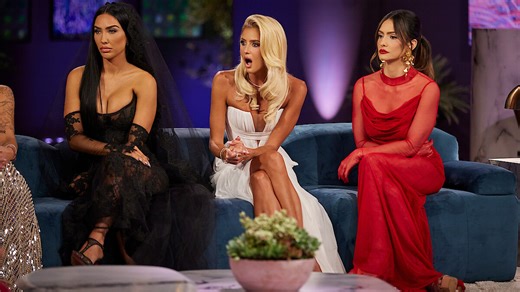 Selling Sunset’s Emma Reveals the Real Reason Why She’s Back With Her Boyfriend