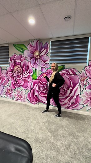 Freehand floral wall mural • #mural #art #artist #timelapse #timelapsevideo #timelapseart #artwork #watchme #watchmepaint #muralist #muralstreetart #muralpainting #paint #painting #handpainted #watchthisinstagood #watchthis #diy #timelapsed #viral #viralart #foryou #foryoupage #fyp #fypage #floral #flower #floralart