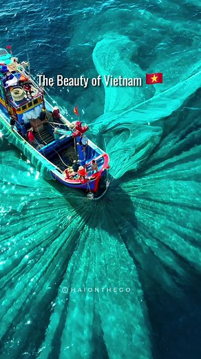 🌸 The Beauty of Vietnam 🇻🇳 #MeetUpVietnam #vietnamitinerary #thingstodoinvietnam #backpackingvietnam #bucketlist