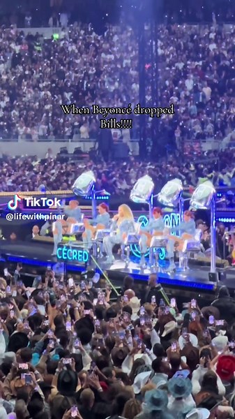 Beyoncé's Stunning Performance of Bills at Tottenham