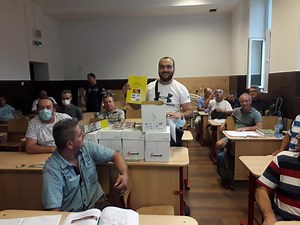 MANUALUL ELECTRICIANULUI - Autor : prof ,ing .Olteanu Mircea