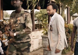 Le Président Bobo est le meilleur papa du monde... Le Crocodile du Botswanga (2014) | FilmPics