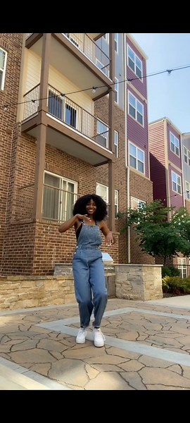 Stylish 90s Streetwear Overalls from H&M