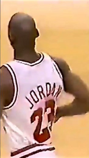 Michael Jordan's INSANE Hang Time Reverse Layup vs Nets (1991) | GOAT Moment! #nba #mj #thegoat