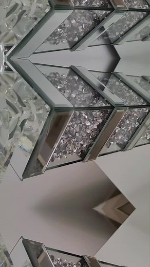 Mirrored furniture & Home Decor! Reflectfurniture.ca 👈👈👈 50% Off all items!! #furniture #mirror #trending #tiktoktrend #viral #viralvideo #HomeDecor #foryou #fyp #diy #instafurniture #interiors #crystal #gift #mirroredfurniture #brampton #mississauga #livingroom #coffeetable #homestaging #luxurydecor