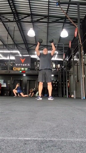 WOD CrossFit en Équipe 🔥 Run, Farmer Carry, Burpees & Devil Press
