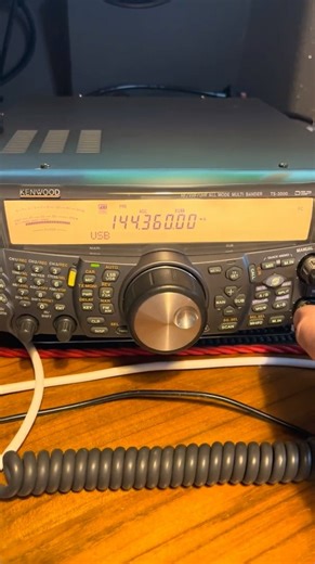 A Chance Geminid Meteor & Listening to Meteor Scatter