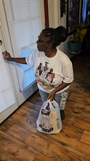 #lilsister #Arkansas #viral..little Sister got her EBT card..before it get turn off.. | Georgetta Fulford