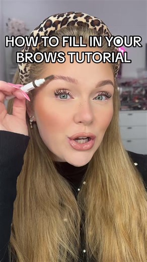 How to fill in your eyebrows step by step brow tutorial on how to get a defined yet natural looking brow #fyp #makeup #makeuptutorial #beauty #brows
